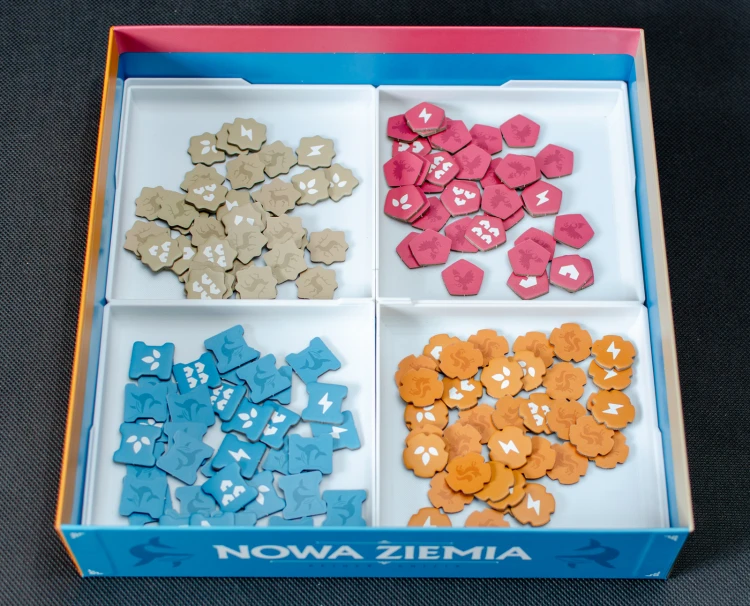 Insert do gry Nowa Ziemia 06.jpg